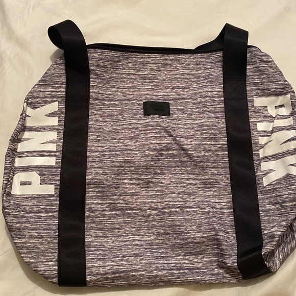 PINK Victoria's Secret Handbags - Victoria’s Secret Pink duffel bag NWT